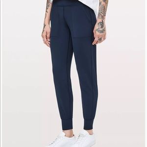 Lululemon align joggers Navy